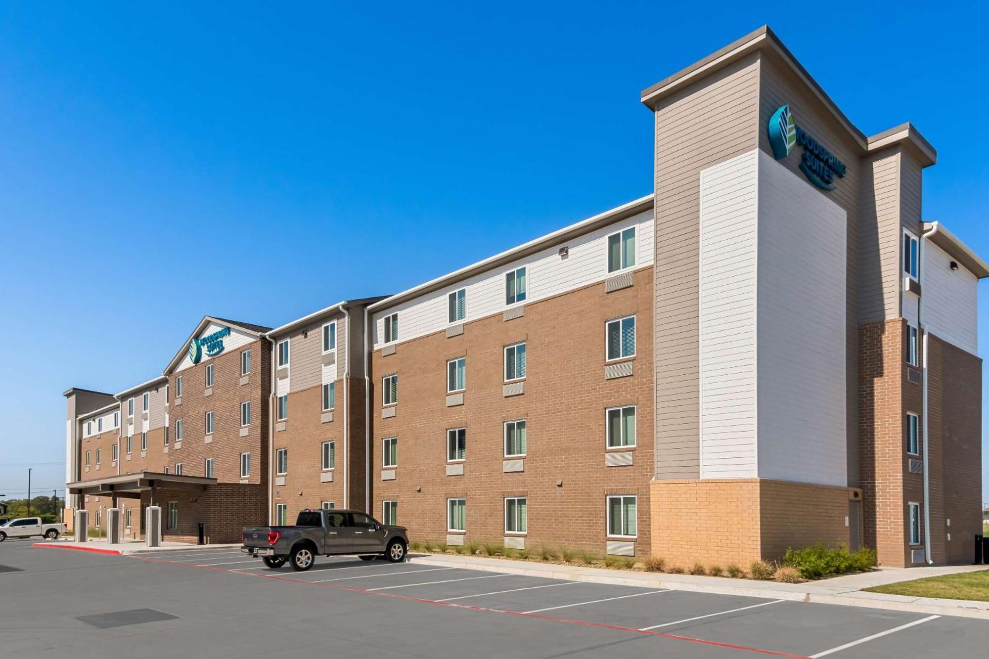 Woodspring Suites Waco South Exterior photo